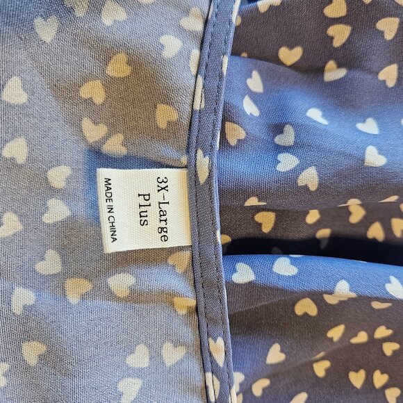 Adorable Blue Dress with White Hearts. Short Sleeve. Perfect for Summer. 3X - Picture 3 of 3